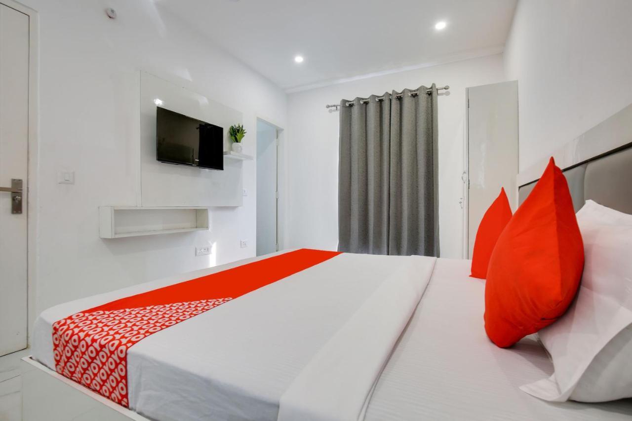 Hotel O Sky White House 卢迪亚纳 外观 照片